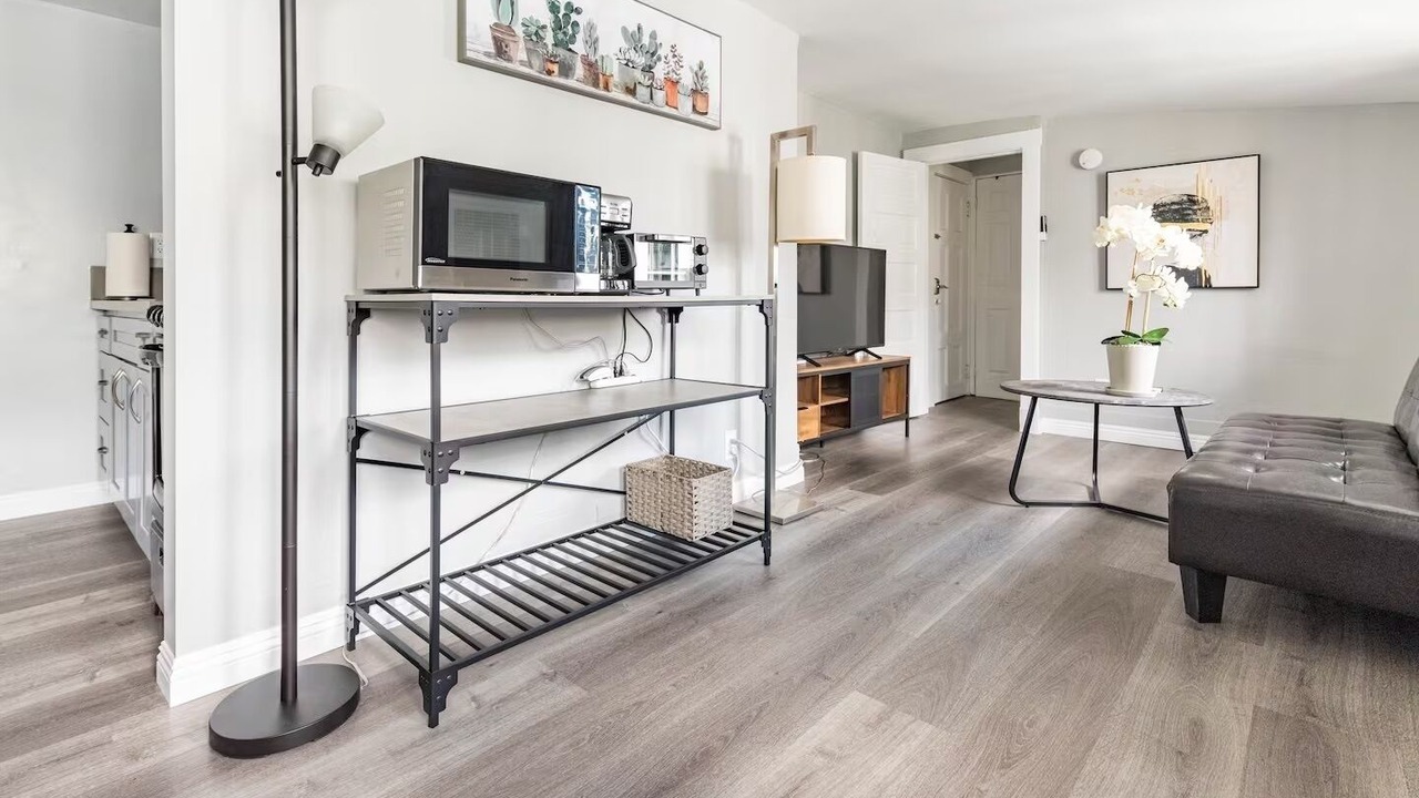 Photo of Livingroom in Pasadena
