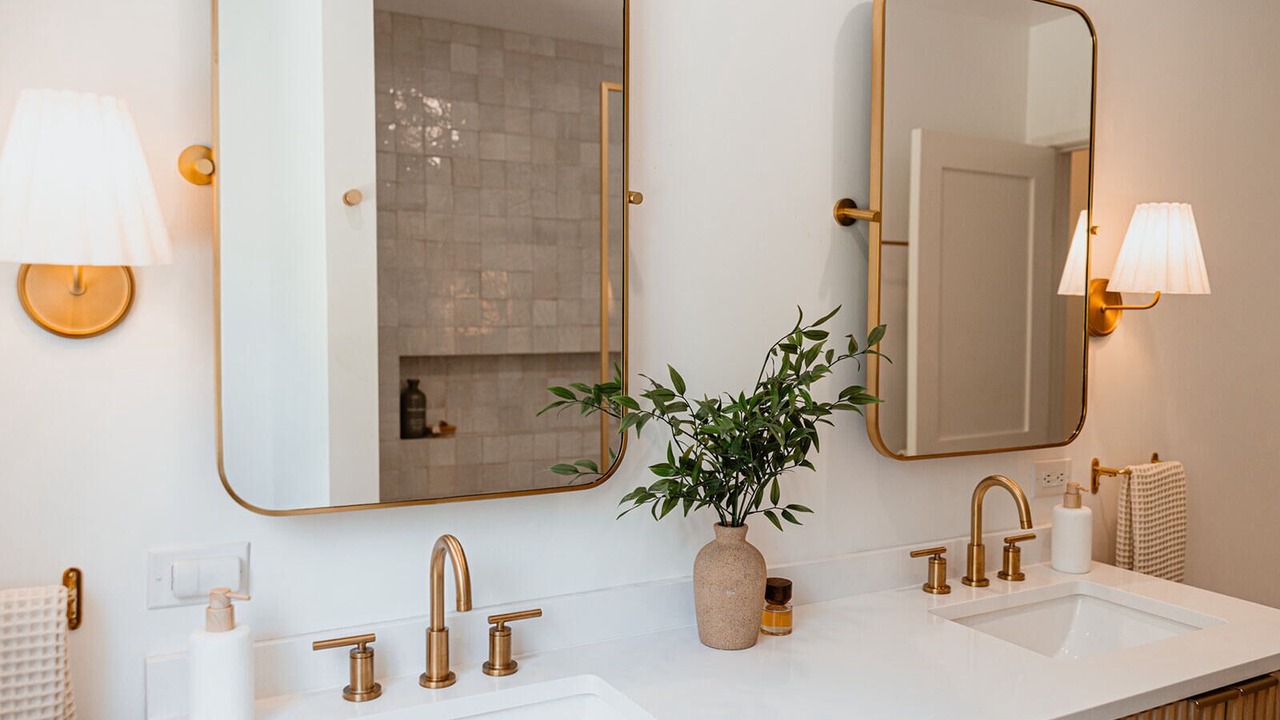 Photo of Bathroom in Ventura