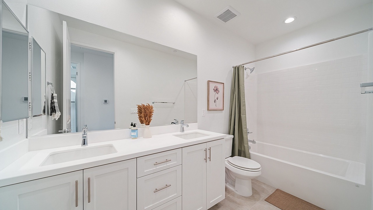 Photo of Bathroom in West Covina
