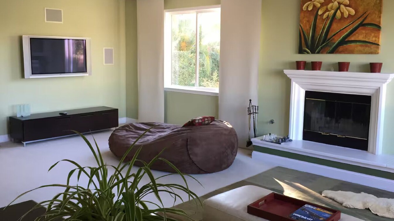 Photo of Livingroom in Simi Valley