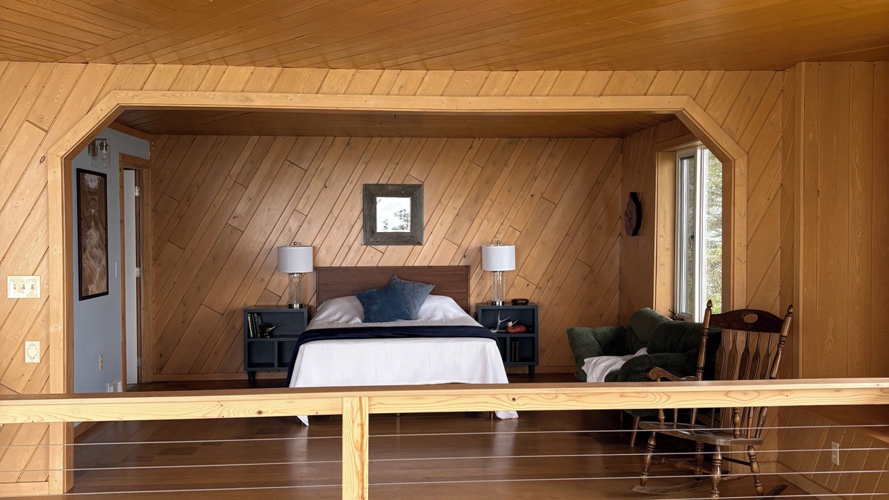 Photo of Bedroom in Castle Danger