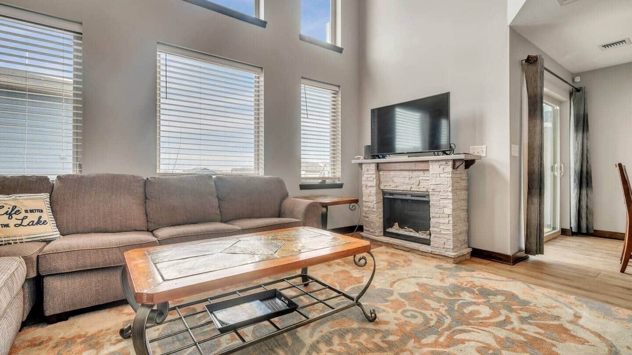 Photo of Livingroom in Spirit Lake