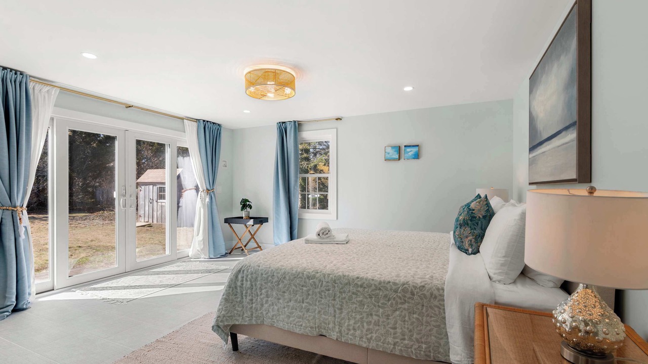 Photo of Bedroom in East Orleans