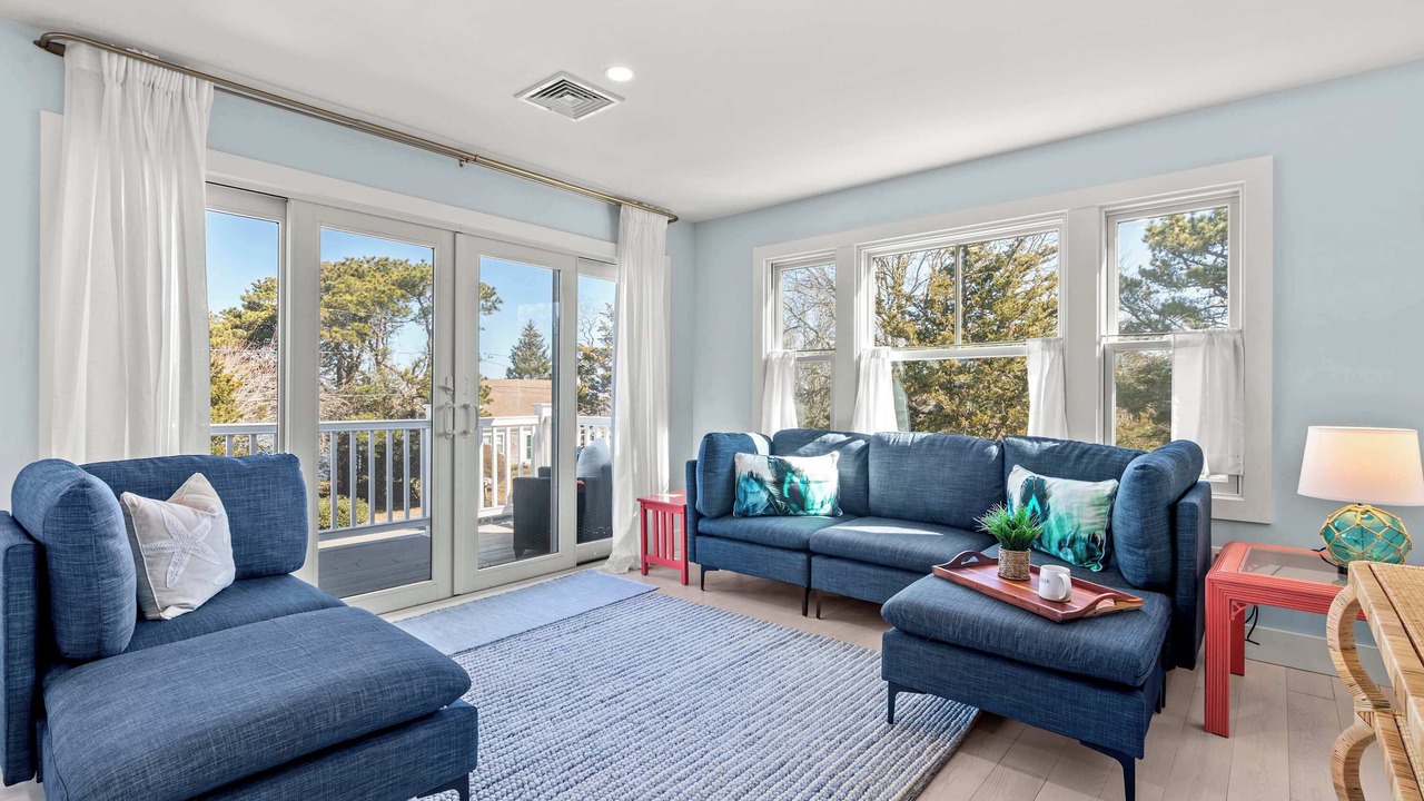 Photo of Livingroom in East Orleans