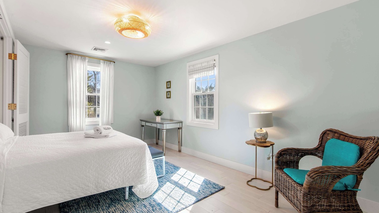Photo of Bedroom in East Orleans