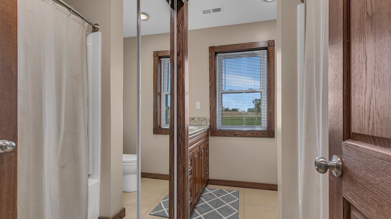 Photo of Bathroom in Underwood