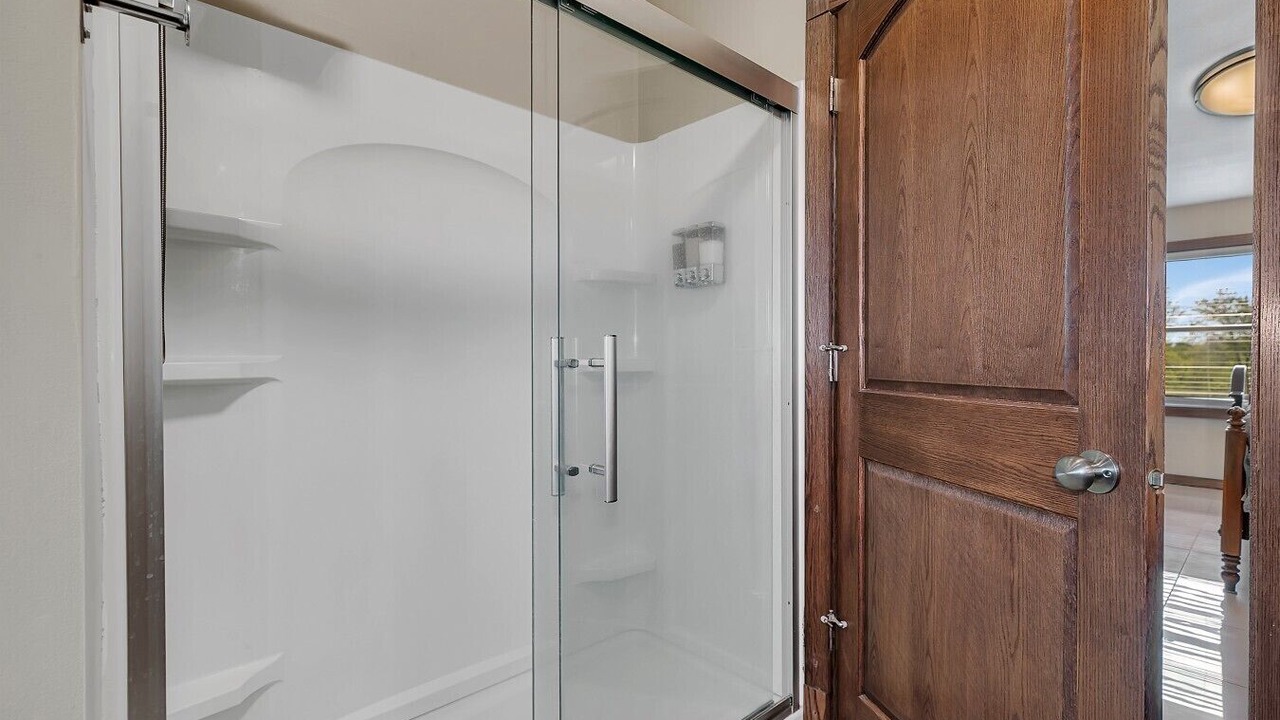 Photo of Bathroom in Underwood
