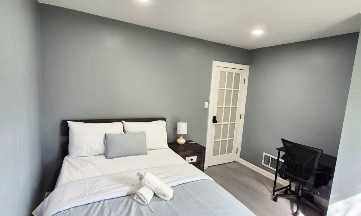 Photo of Bedroom in Lochearn