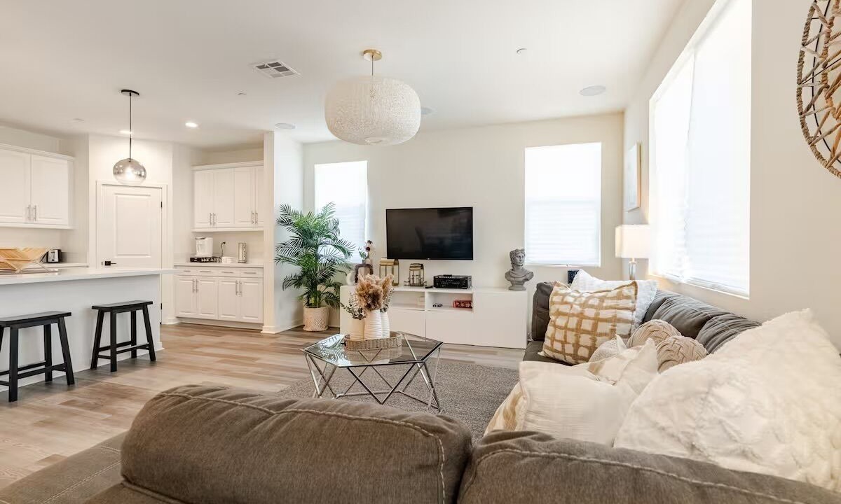 Photo of Livingroom in Lancaster