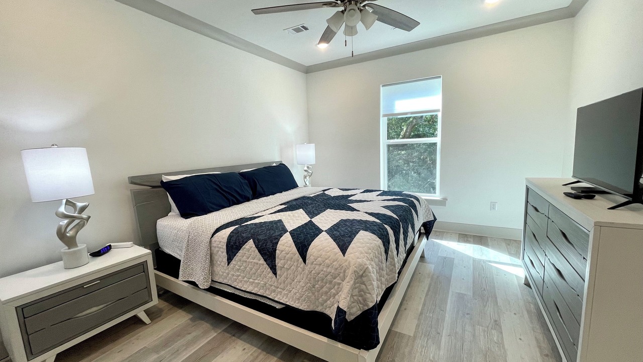 Photo of Bedroom in Diamondhead