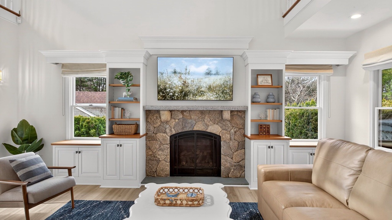 Photo of Livingroom in Sagamore