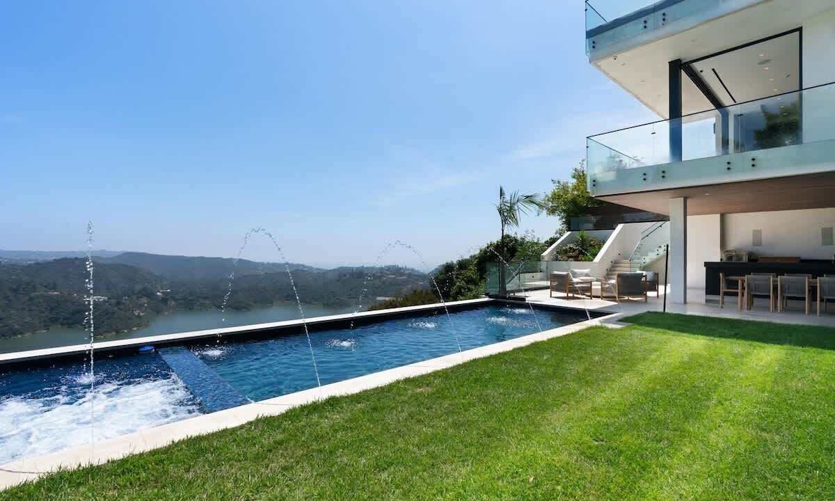 Photo of Outdoor in Bel Air