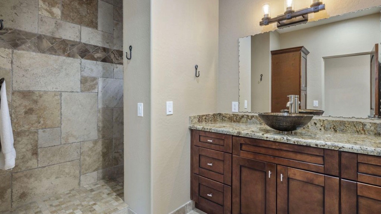 Photo of Bathroom in Sunrise Desert Vistas