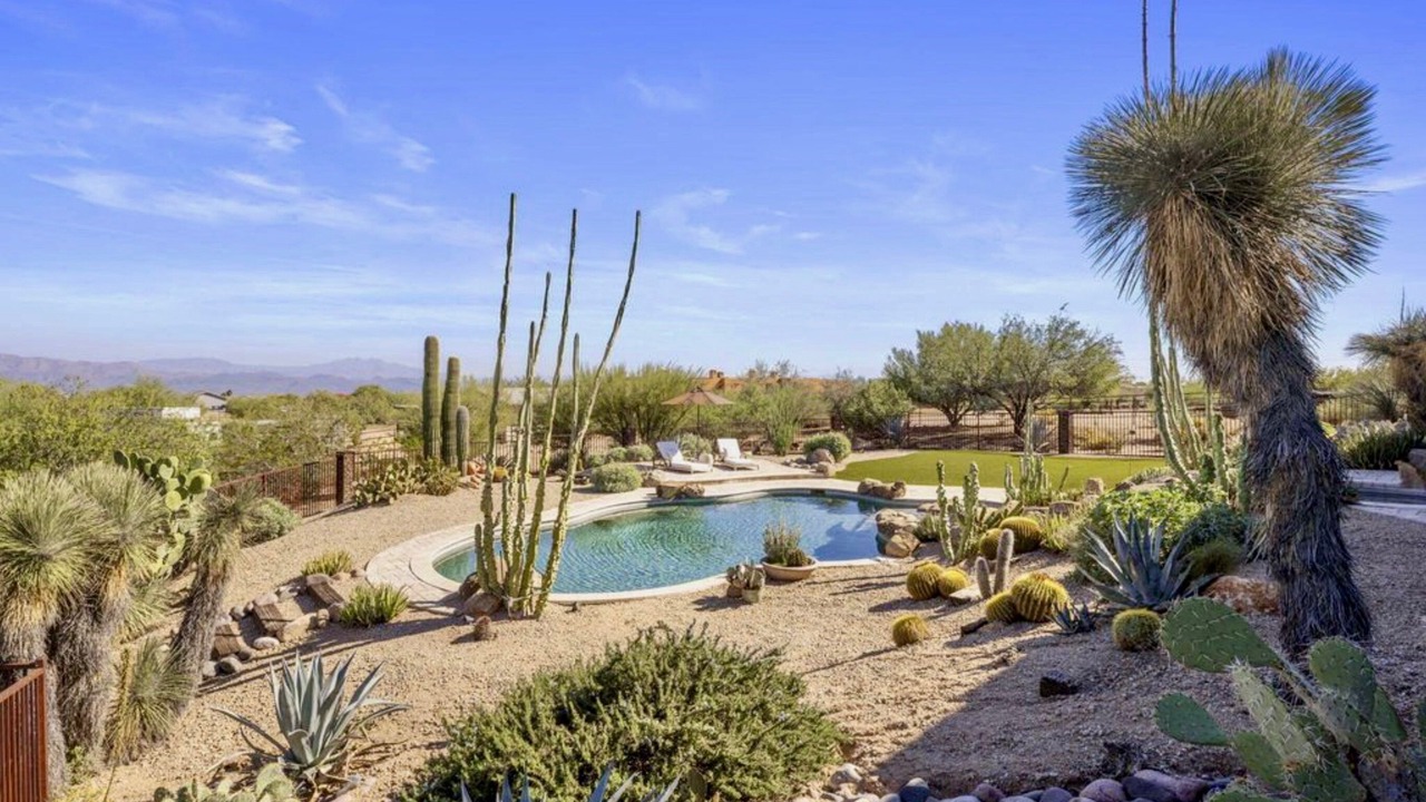 Photo of Outdoor in Sunrise Desert Vistas