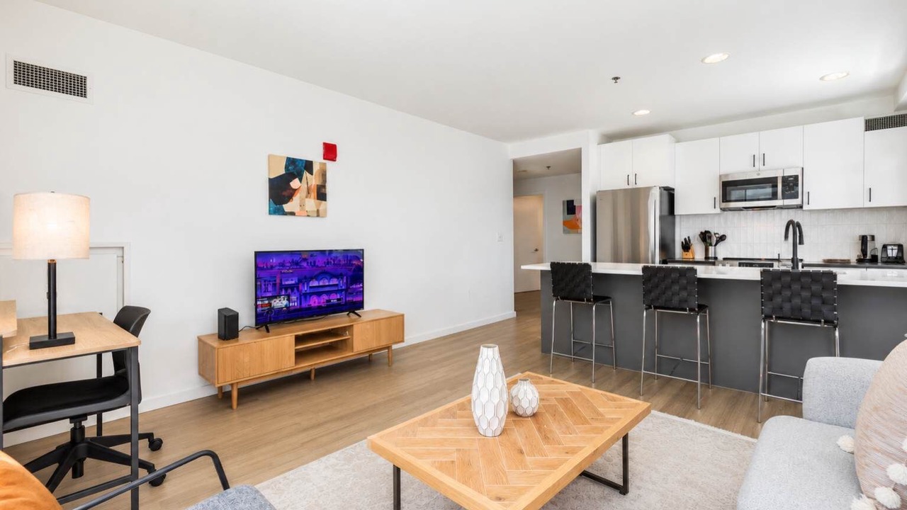 Photo of Livingroom in East Cambridge