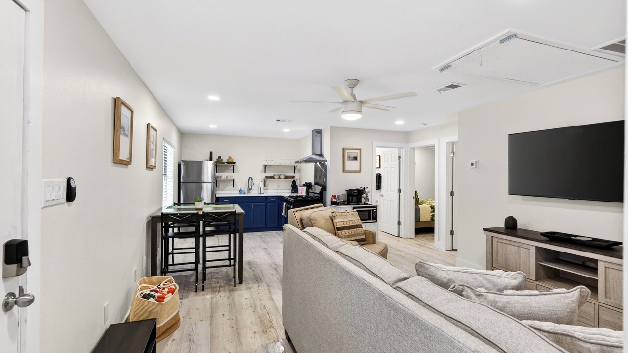 Photo of Livingroom in Pass Christian