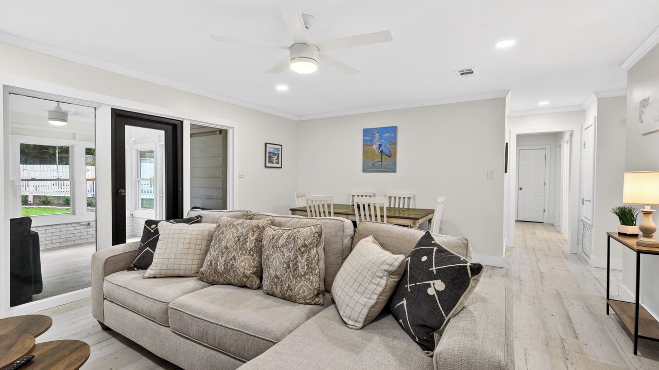 Photo of Livingroom in Pass Christian