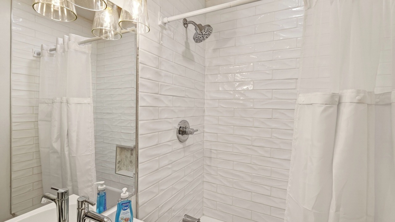 Photo of Bathroom in Pass Christian