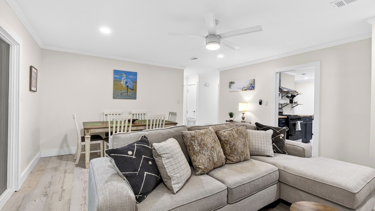Photo of Livingroom in Pass Christian