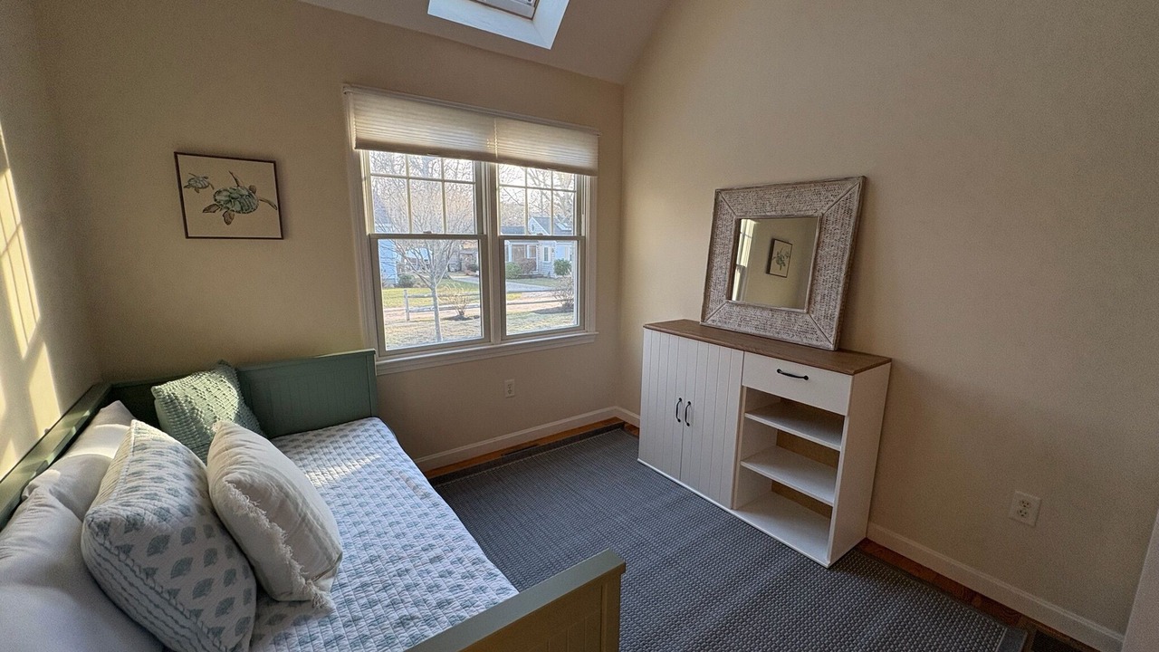Photo of Bedroom in South Chatham