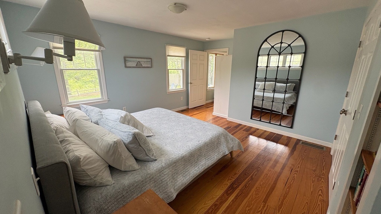Photo of Bedroom in South Chatham