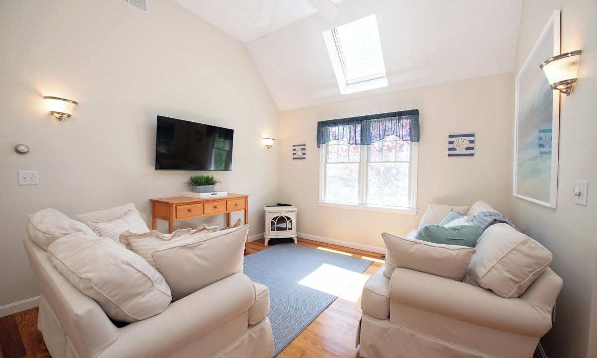 Photo of Livingroom in South Chatham