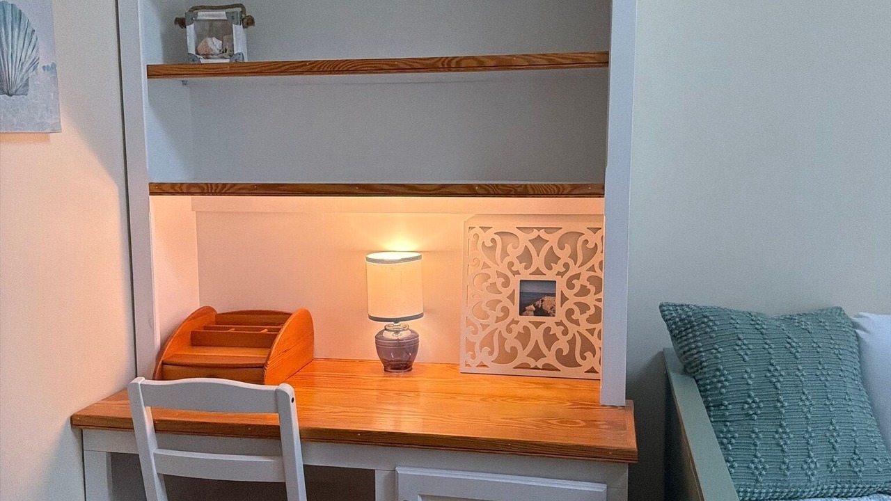 Photo of Bedroom in South Chatham