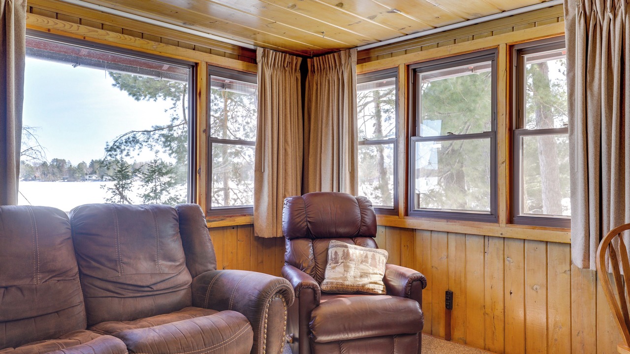 Photo of Livingroom in Arbor Vitae