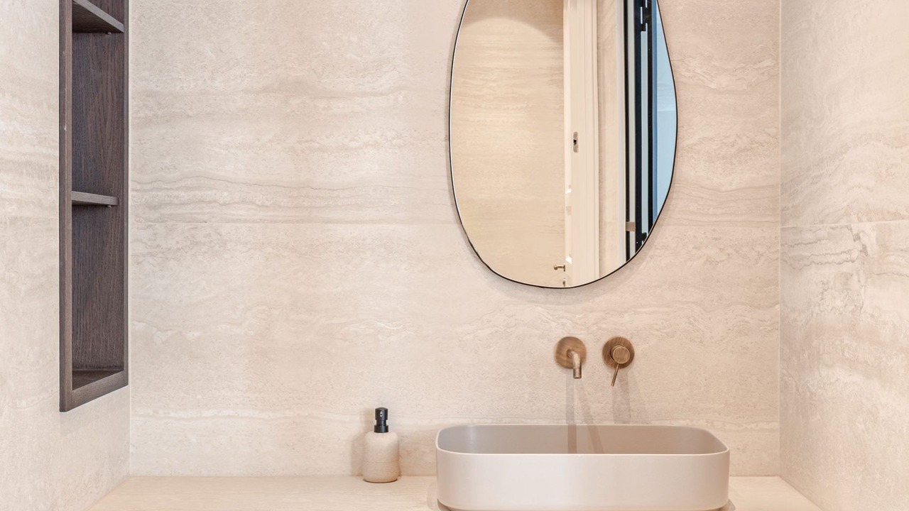 Photo of Bathroom in Quartier du Gros-Caillou