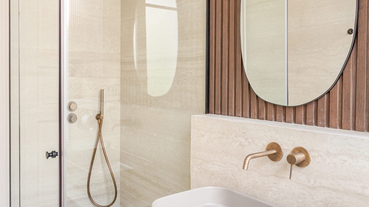 Photo of Bathroom in Quartier du Gros-Caillou