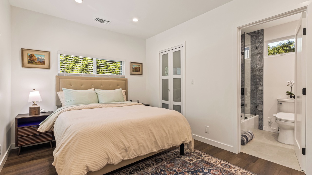 Photo of Bedroom in Hollywood Hills West