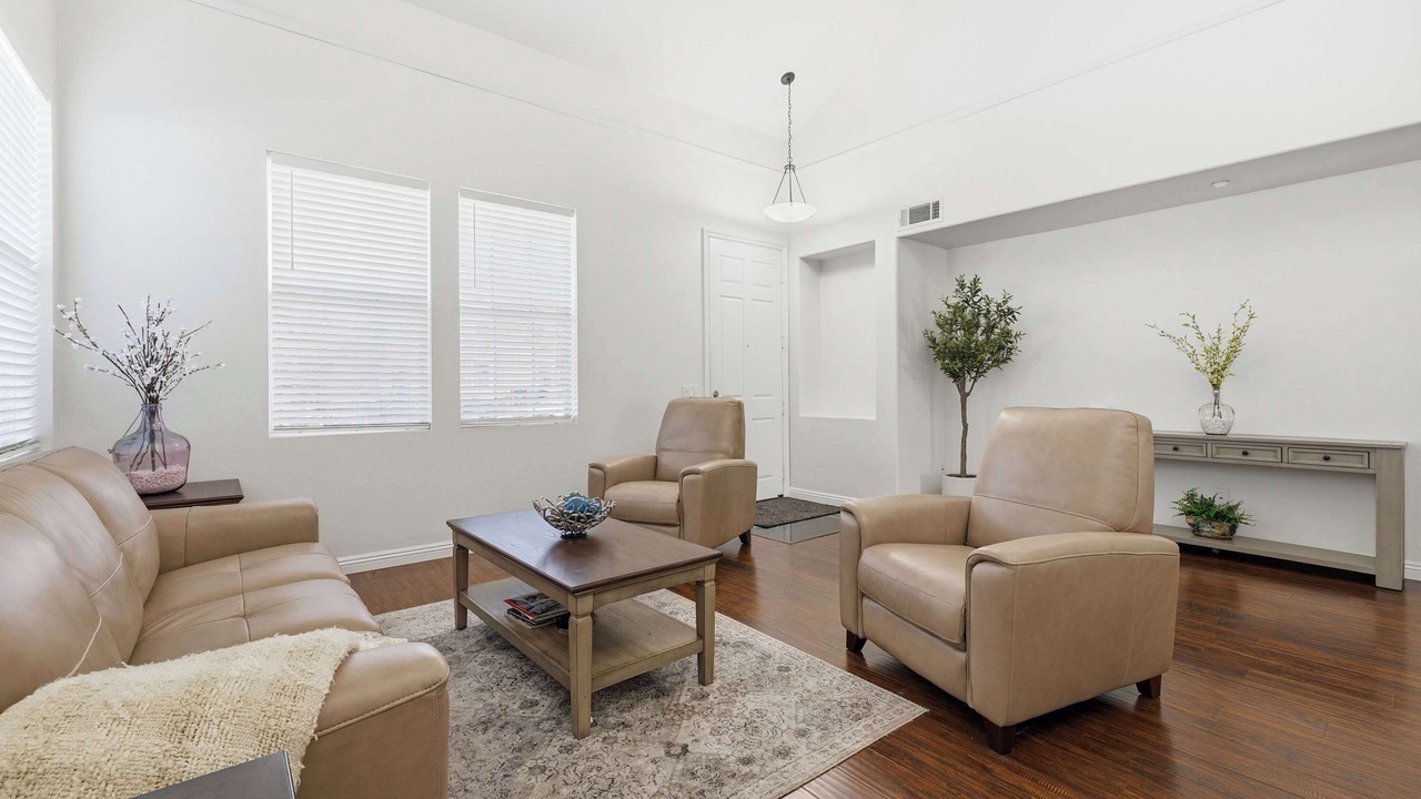 Photo of Livingroom in Oxnard