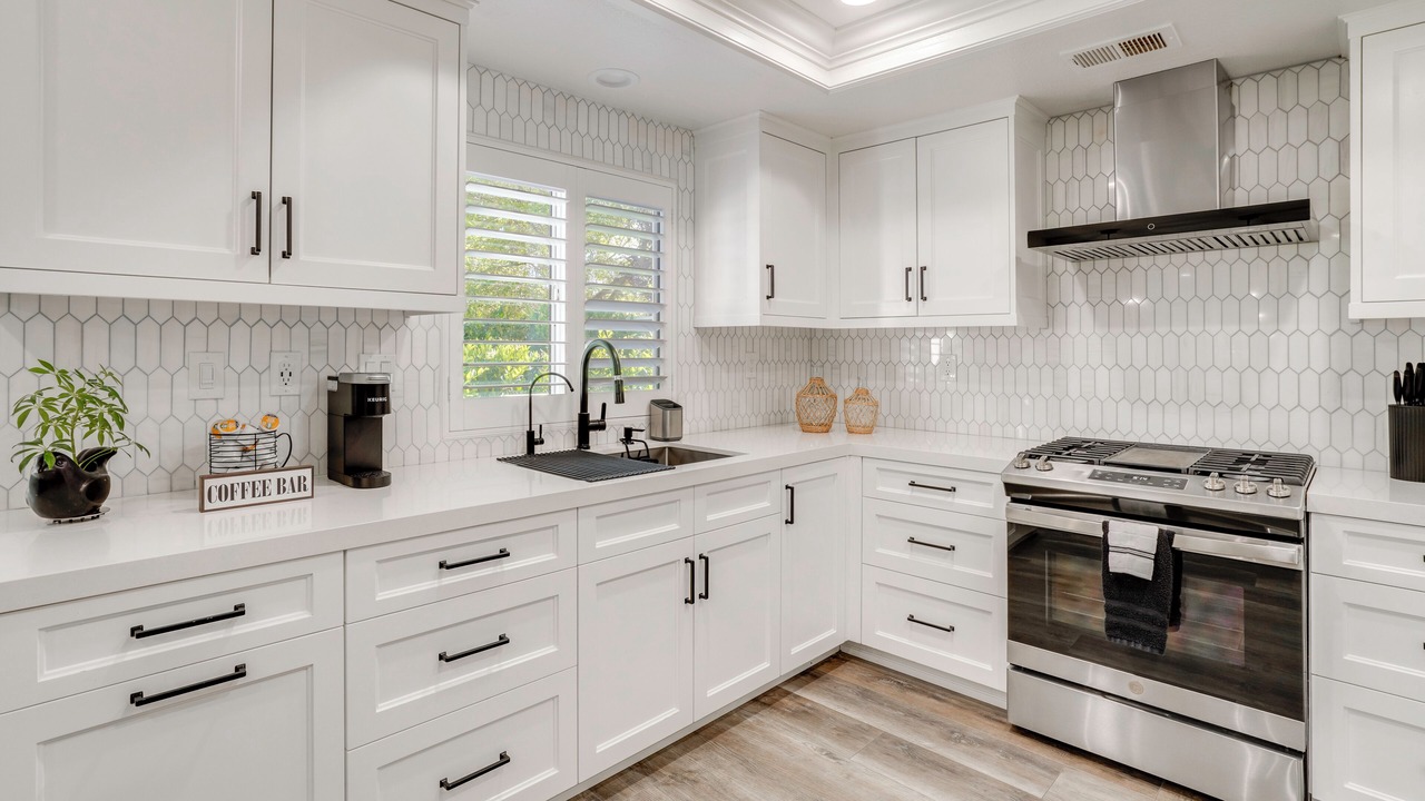 Photo of Kitchen in Corona