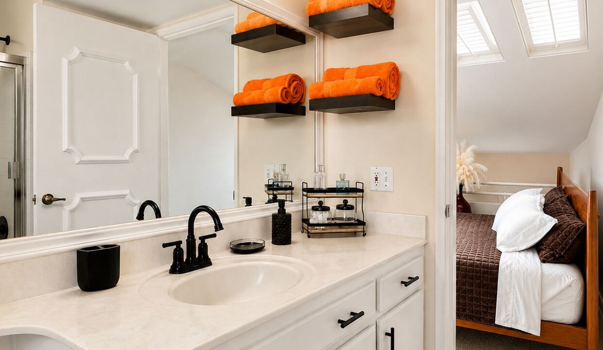 Photo of Bathroom in Sherman Oaks
