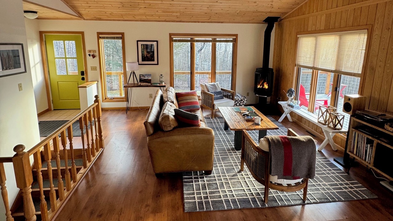 Photo of Bedroom in Grand Marais