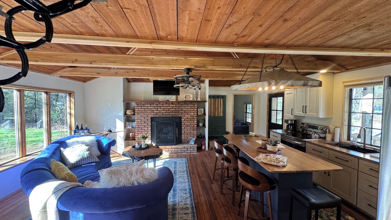 Photo of Livingroom in New Lisbon