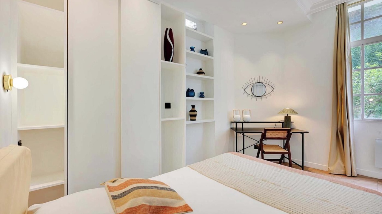 Photo of Bedroom in Notre-Dame-des-Champs