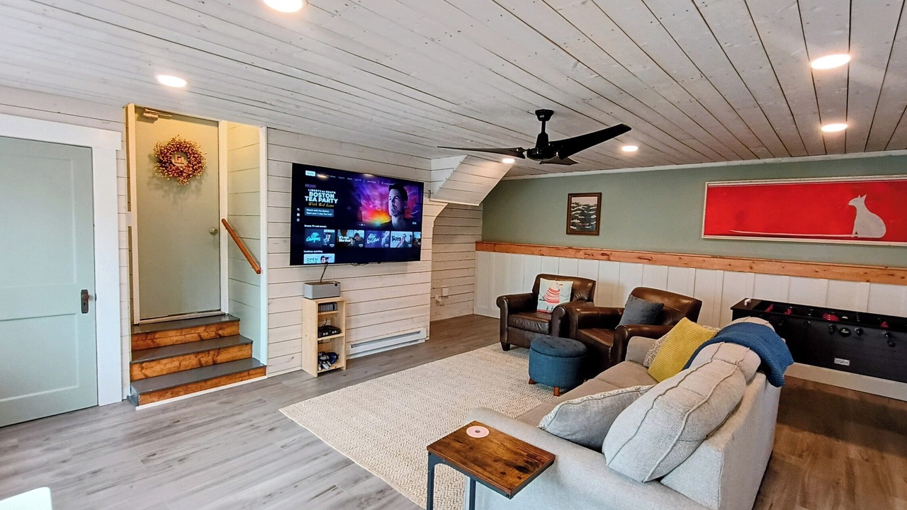 Photo of Livingroom in Grand Marais