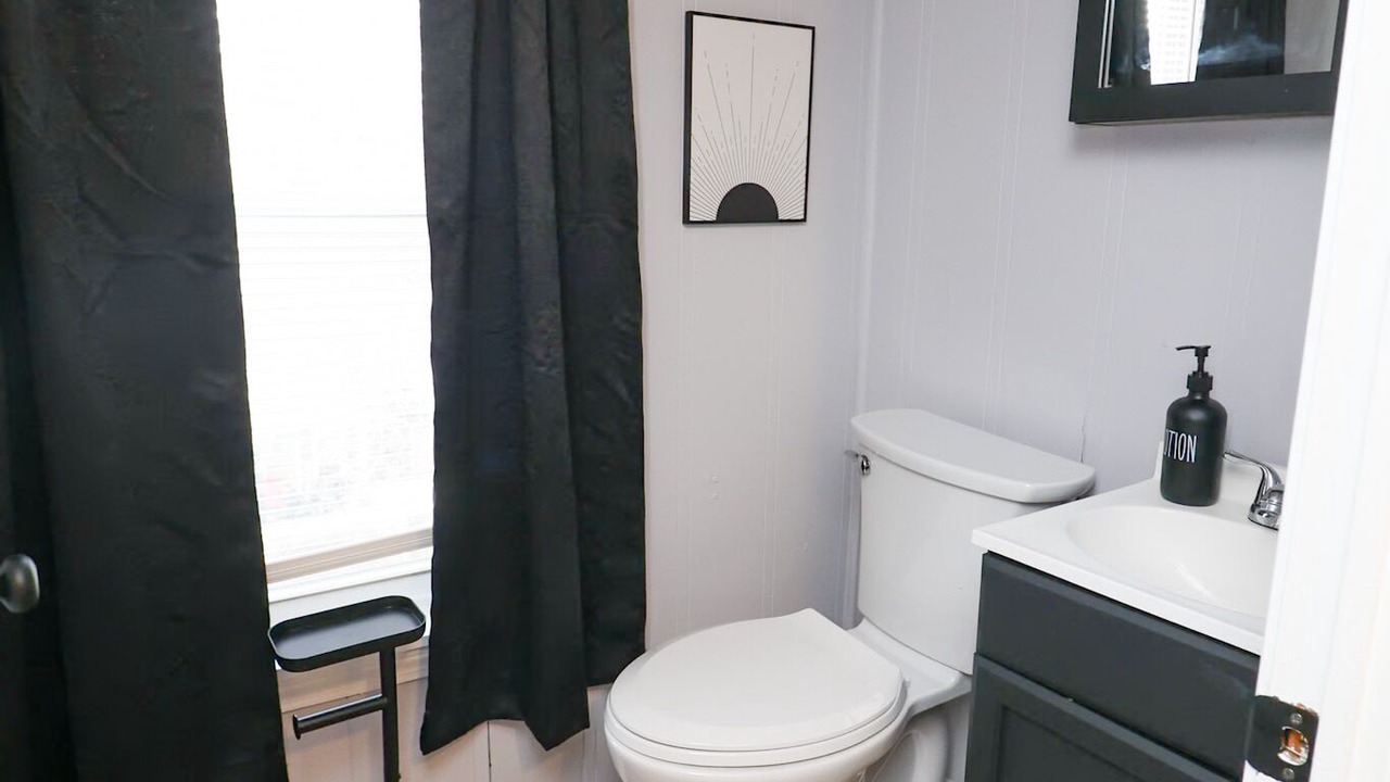 Photo of Bathroom in Silver Lake