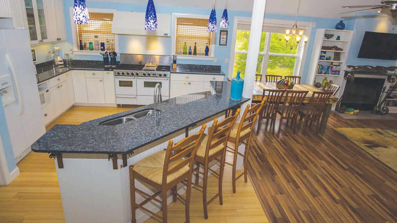 Photo of Kitchen in Ocean Springs