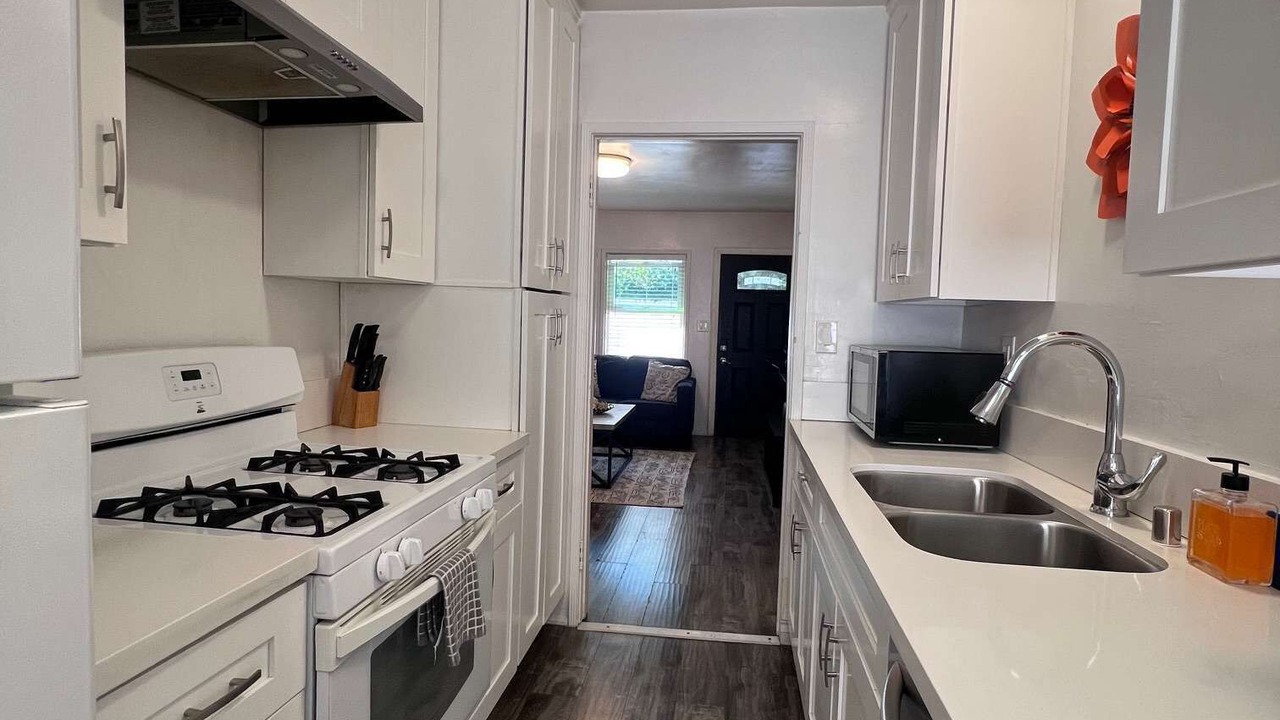 Photo of Kitchen in Sherman Oaks