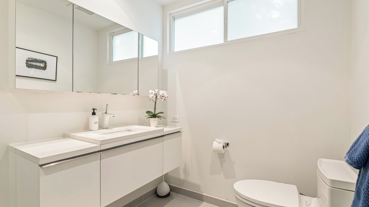 Photo of Bathroom in Sherman Oaks