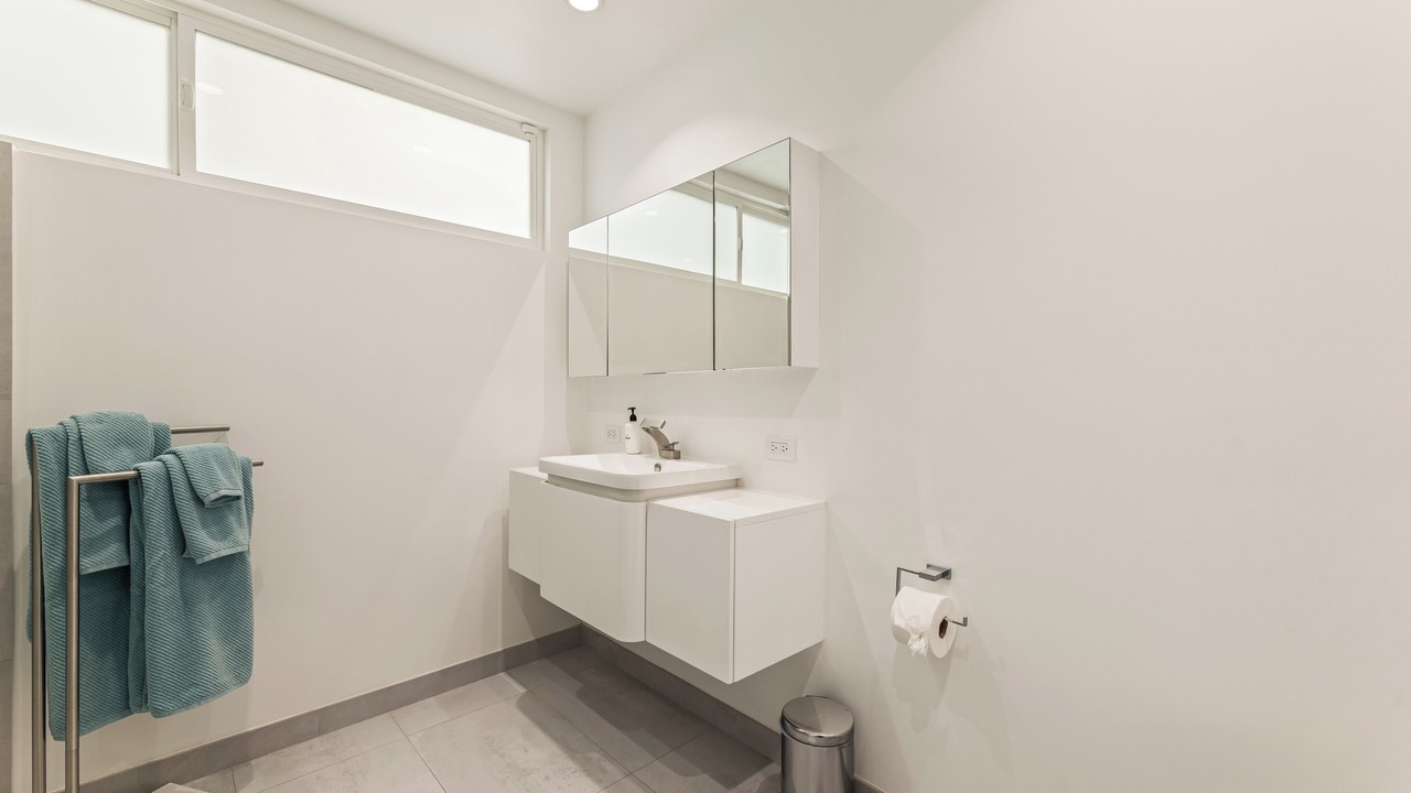 Photo of Bathroom in Sherman Oaks
