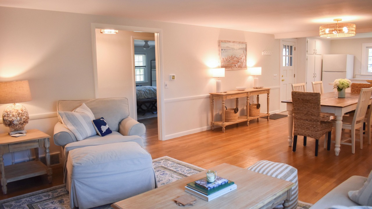 Photo of Livingroom in West Dennis
