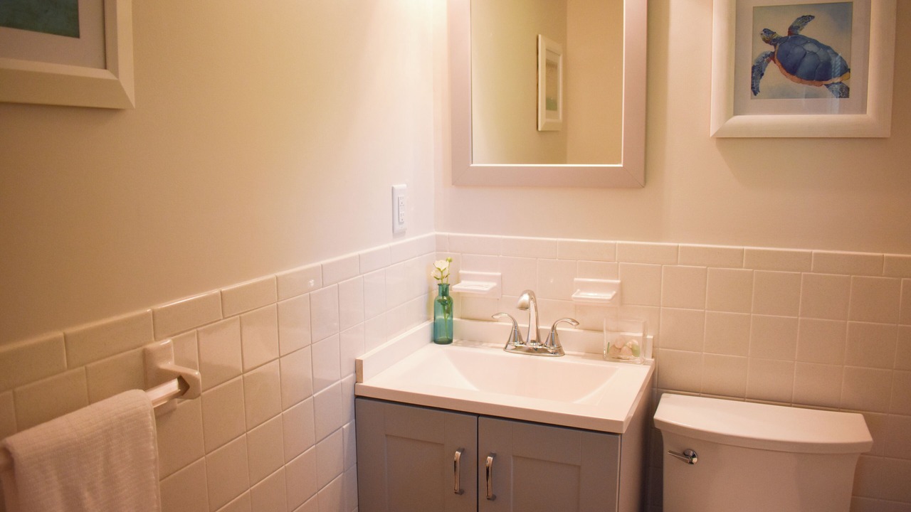 Photo of Bathroom in West Dennis