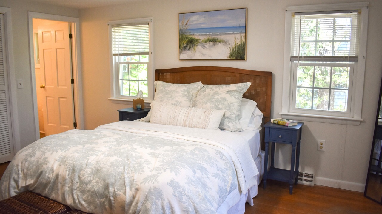 Photo of Bedroom in West Dennis
