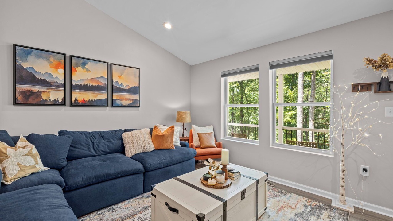 Photo of Livingroom in Kabletown