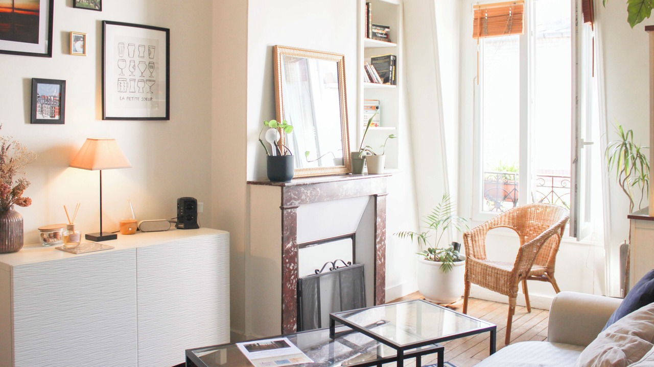 Photo of Livingroom in 15th Arrondissement