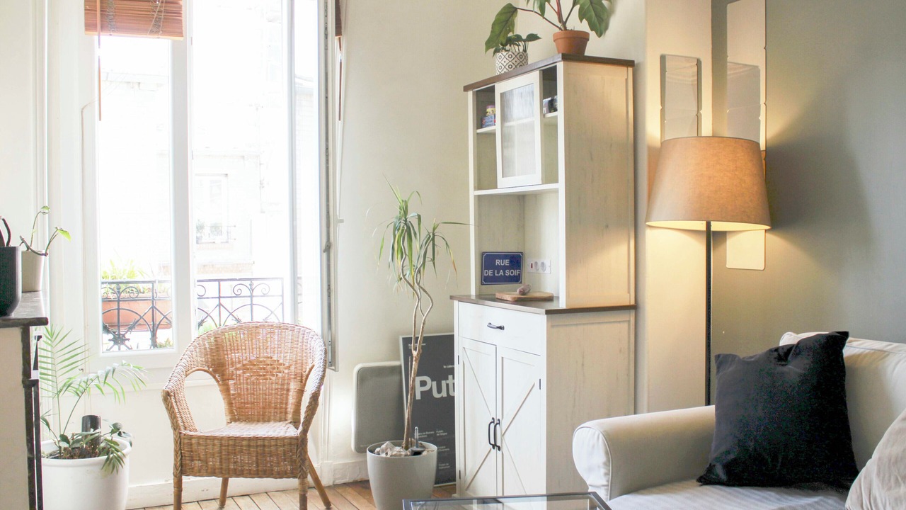 Photo of Livingroom in 15th Arrondissement