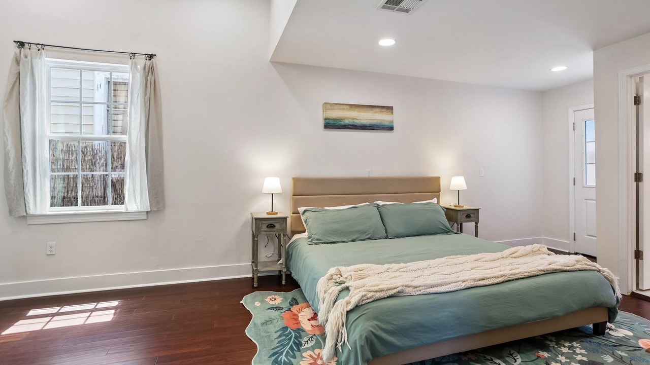 Photo of Bedroom in Treme